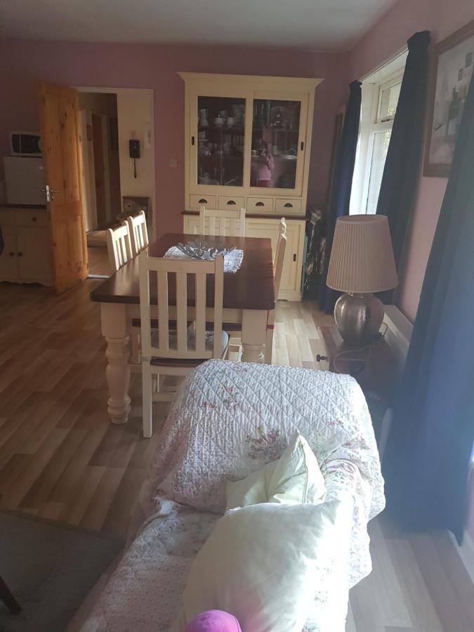 Ferienwohnung Hollybanks Moycullen Exterior foto